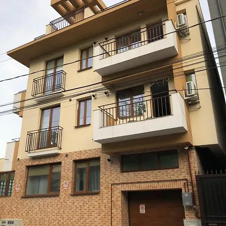 Violet Apartment-brilliant Apartment
