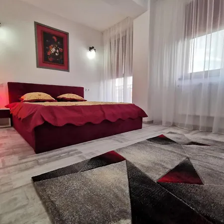 Violet Apartment-brilliant Constanta
