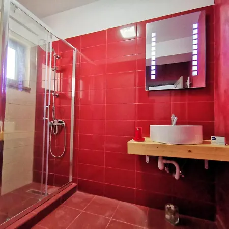Violet Apartment-brilliant Apartment Constanta