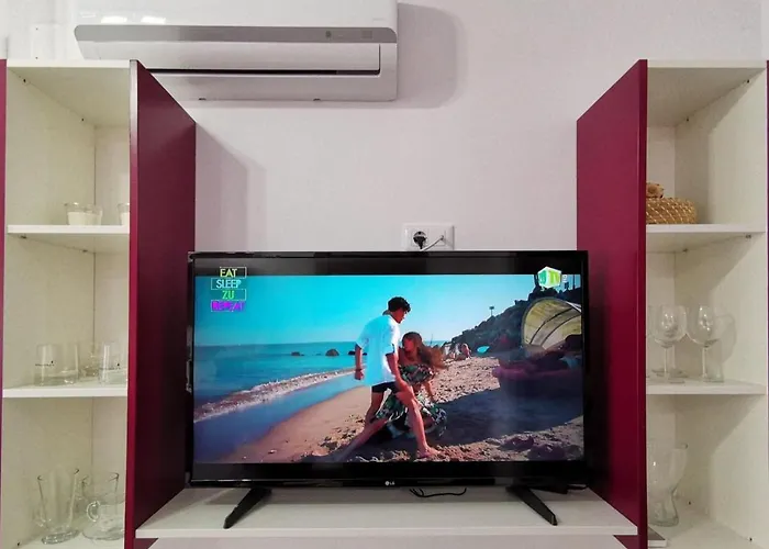 Violet Apartment-brilliant קונסטנצה