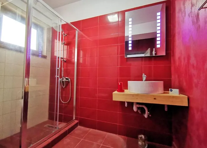 Violet Apartment-brilliant דירה קונסטנצה