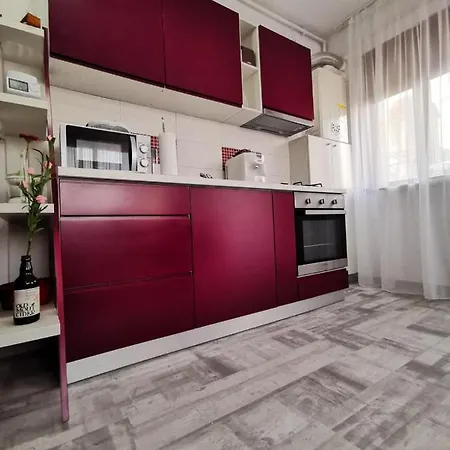 Violet Apartment-brilliant Apartament *
